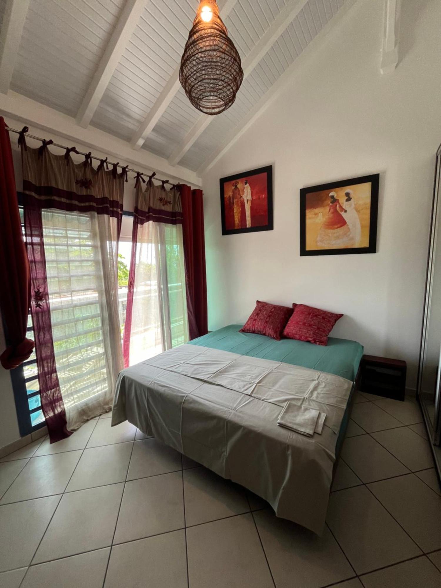 Caroline Et Walter Apartman Sainte-Anne Kültér fotó